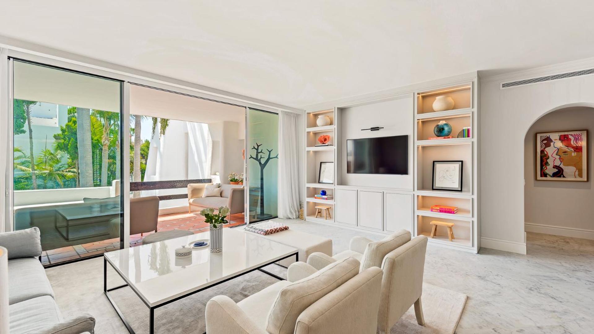 Cipres 2 Bedroom In Puente Apartment Marbella